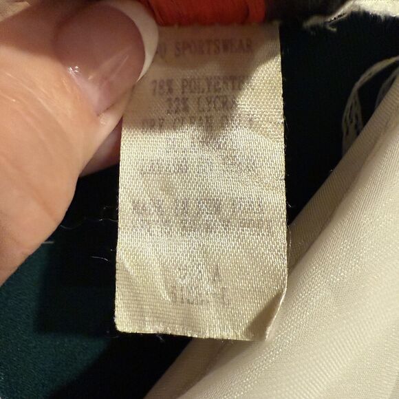 Design Team 4-U Green And White Satin Long Dress, Size 8 With Rhinestone Pin. - Picture 4 of 6